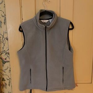 Green Eddie Bauer Hiking Vest small